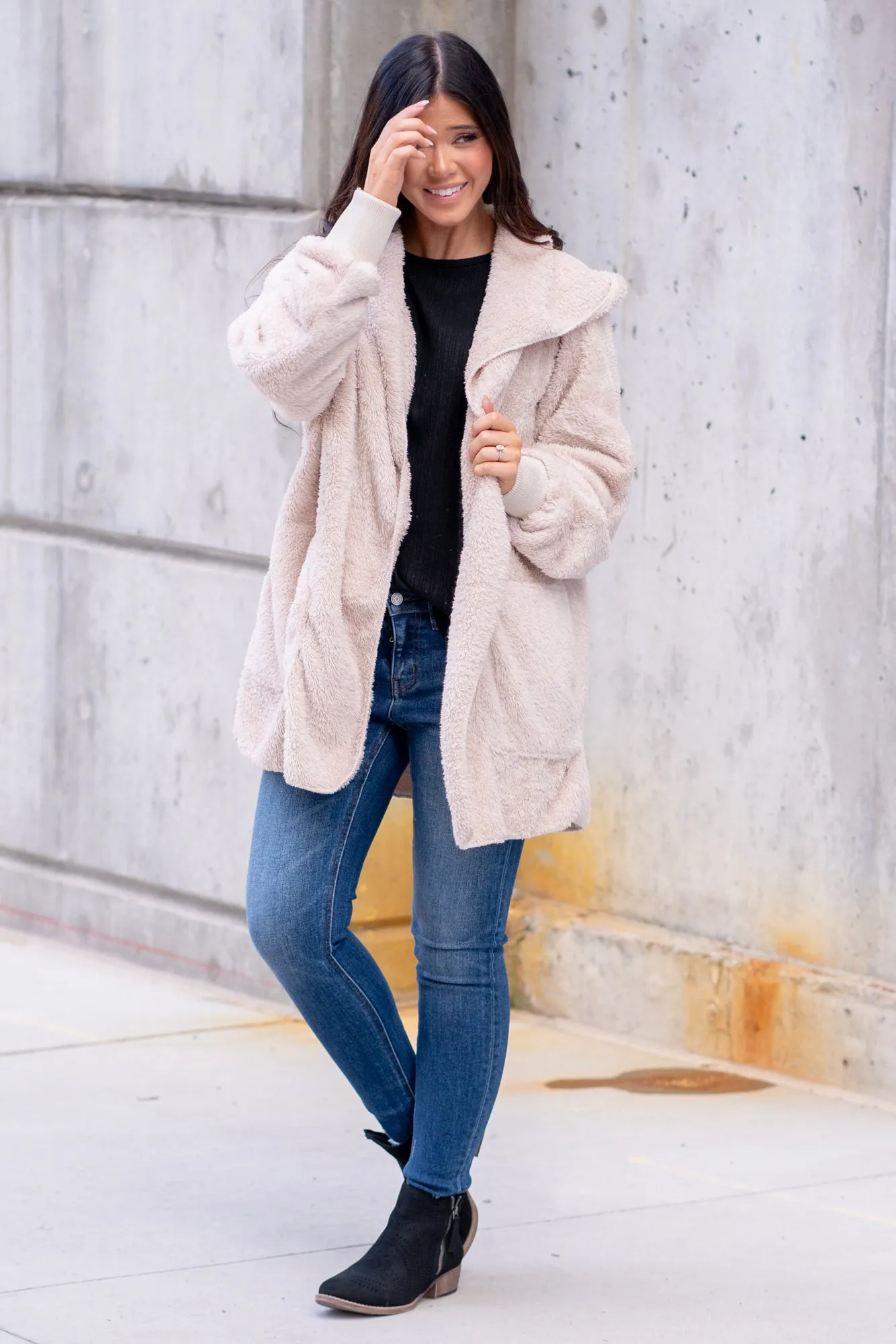 Cozy Sherpa Jacket - Warm Milk