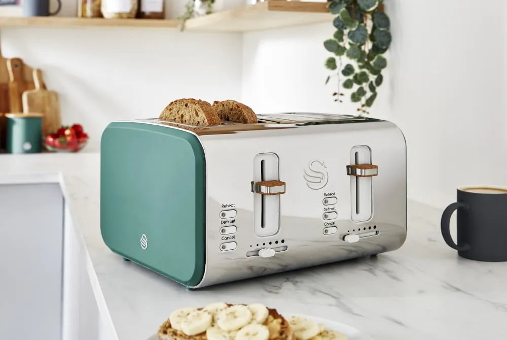 Nordic Green 4-Slice Toaster, Kettle, and Microwave Bundle