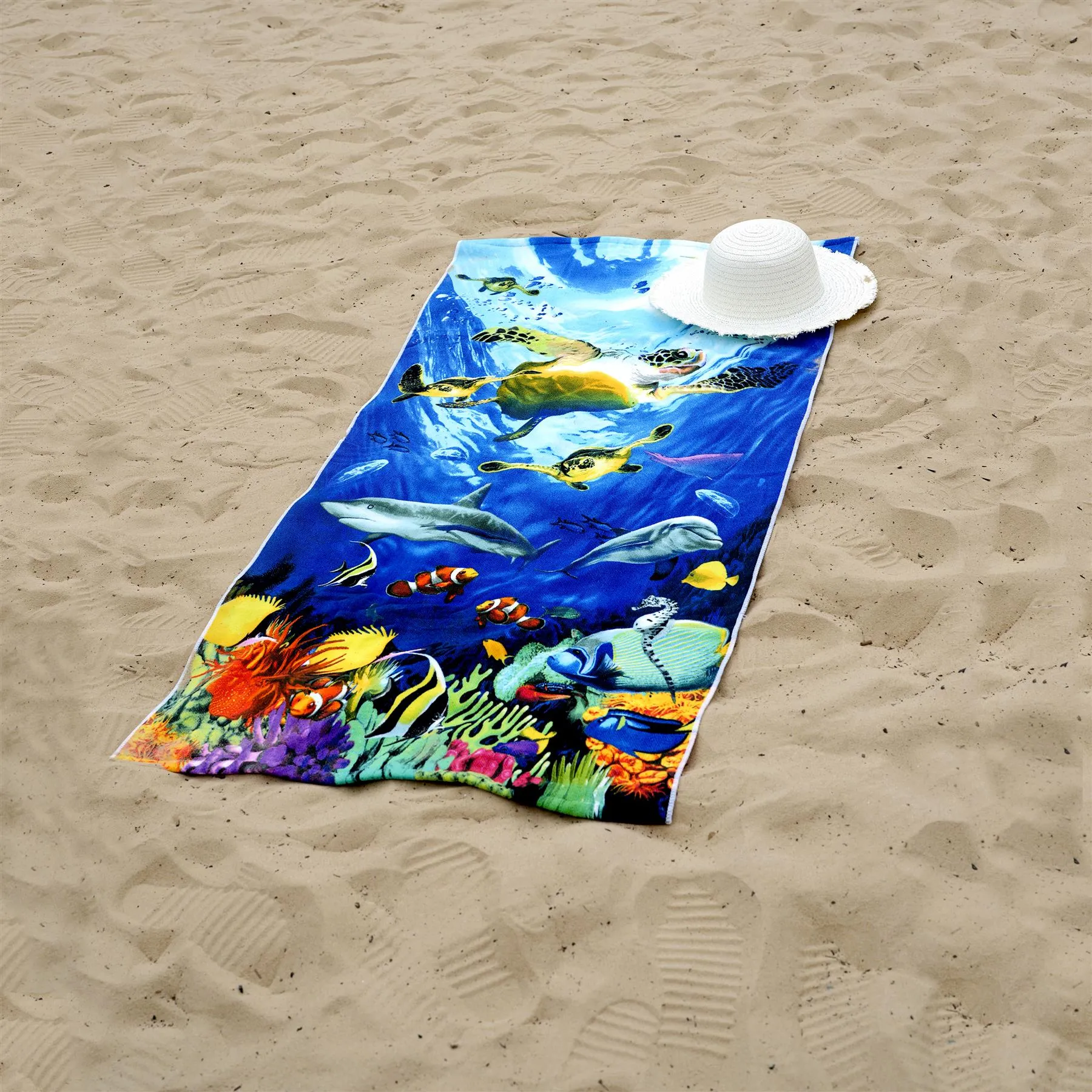 Ocean Turtles Design Large Towel