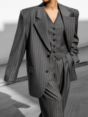 PIN STRIPE SUIT BLAZER