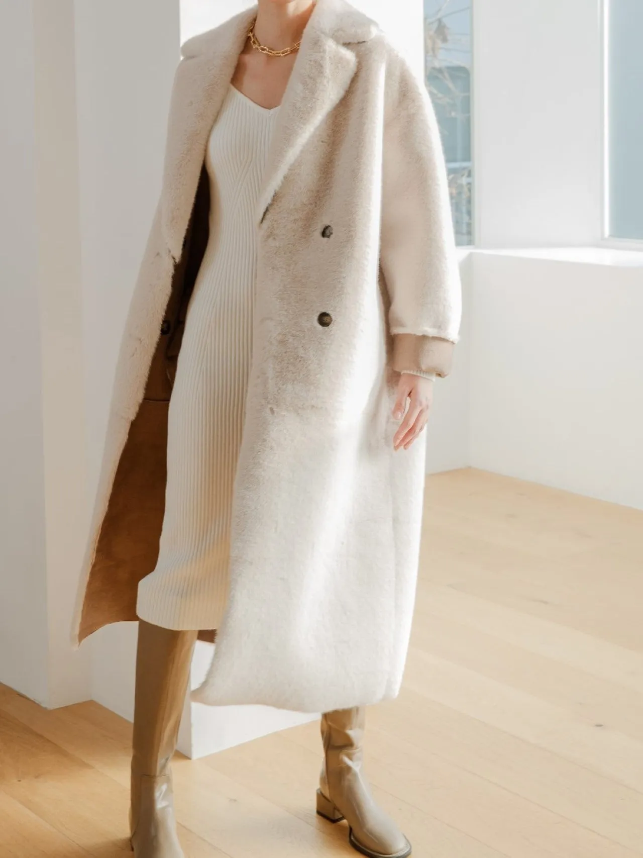 REVERSIBLE FAUX FUR COAT